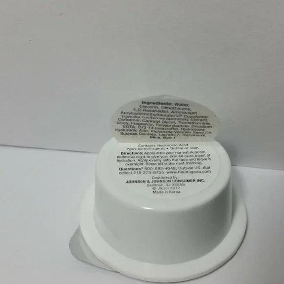 Hydro Boost Moisturizing Overnight Gel Mask (10) - Picture 4 of 8